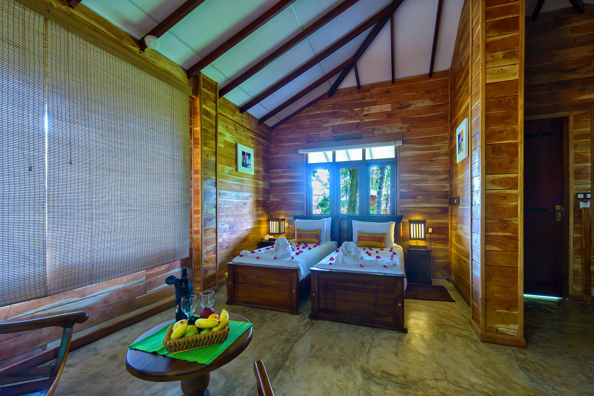 Karunakarala Ayurveda Resort Kammala エクステリア 写真